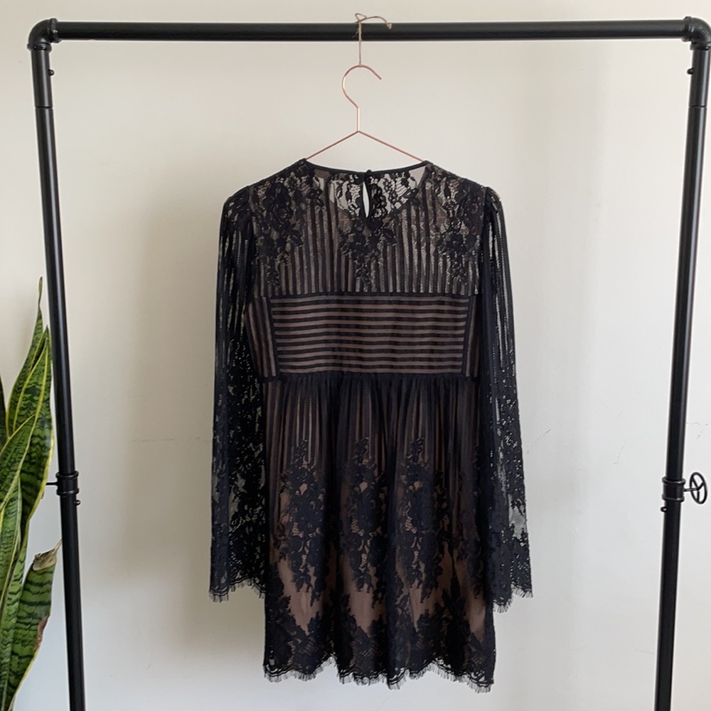 BCBG Maxazria Luann Lace Dress - Picture 3 of 6
